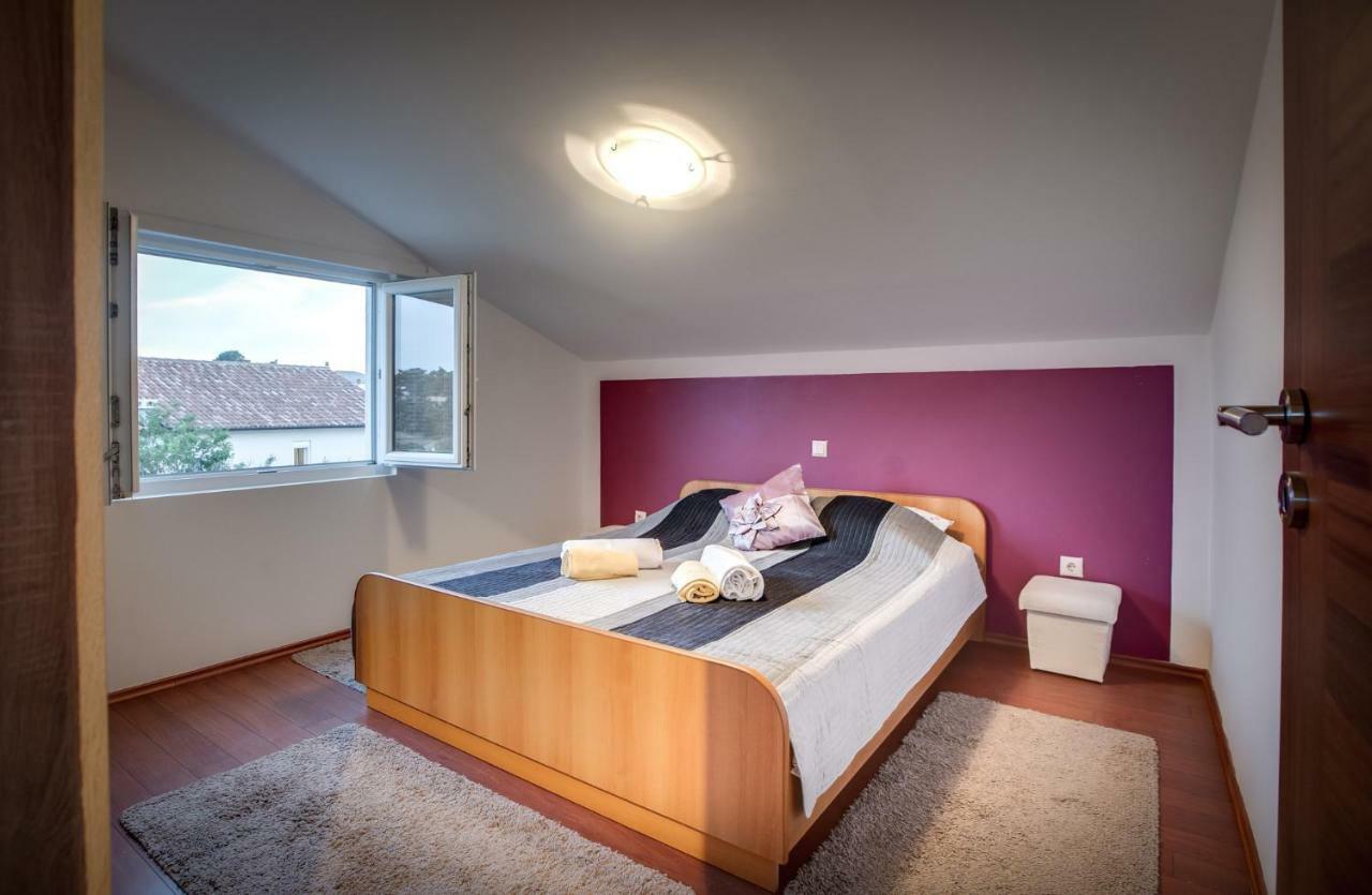 Apartman Nane Banjol Exterior photo